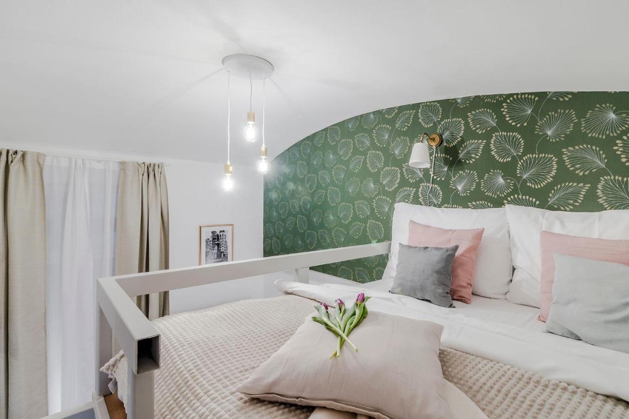 Prague Apt Near Charles Bridge By Michal&Friends — Photos 3