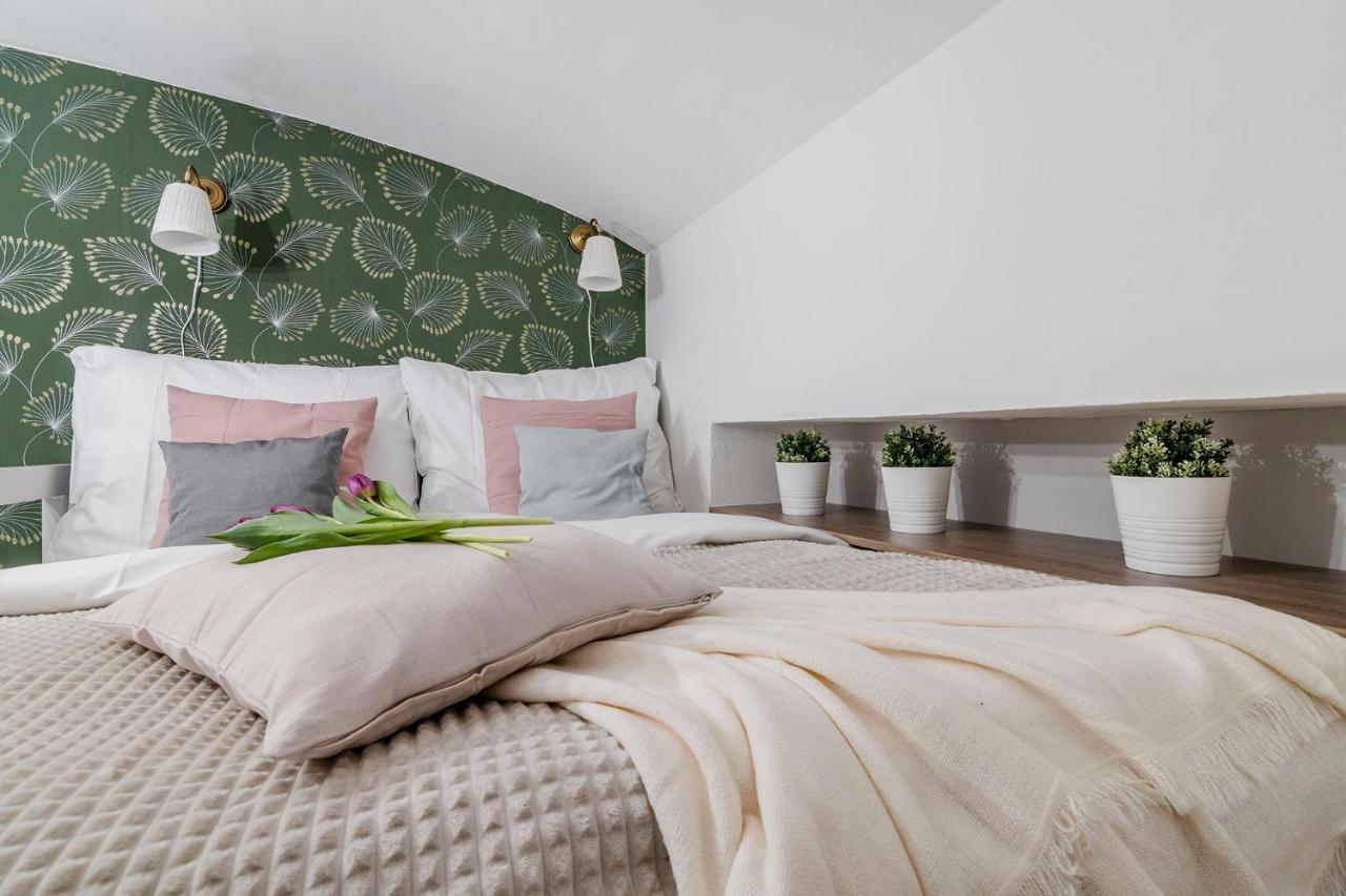 Prague Apt Near Charles Bridge By Michal&Friends, Prague